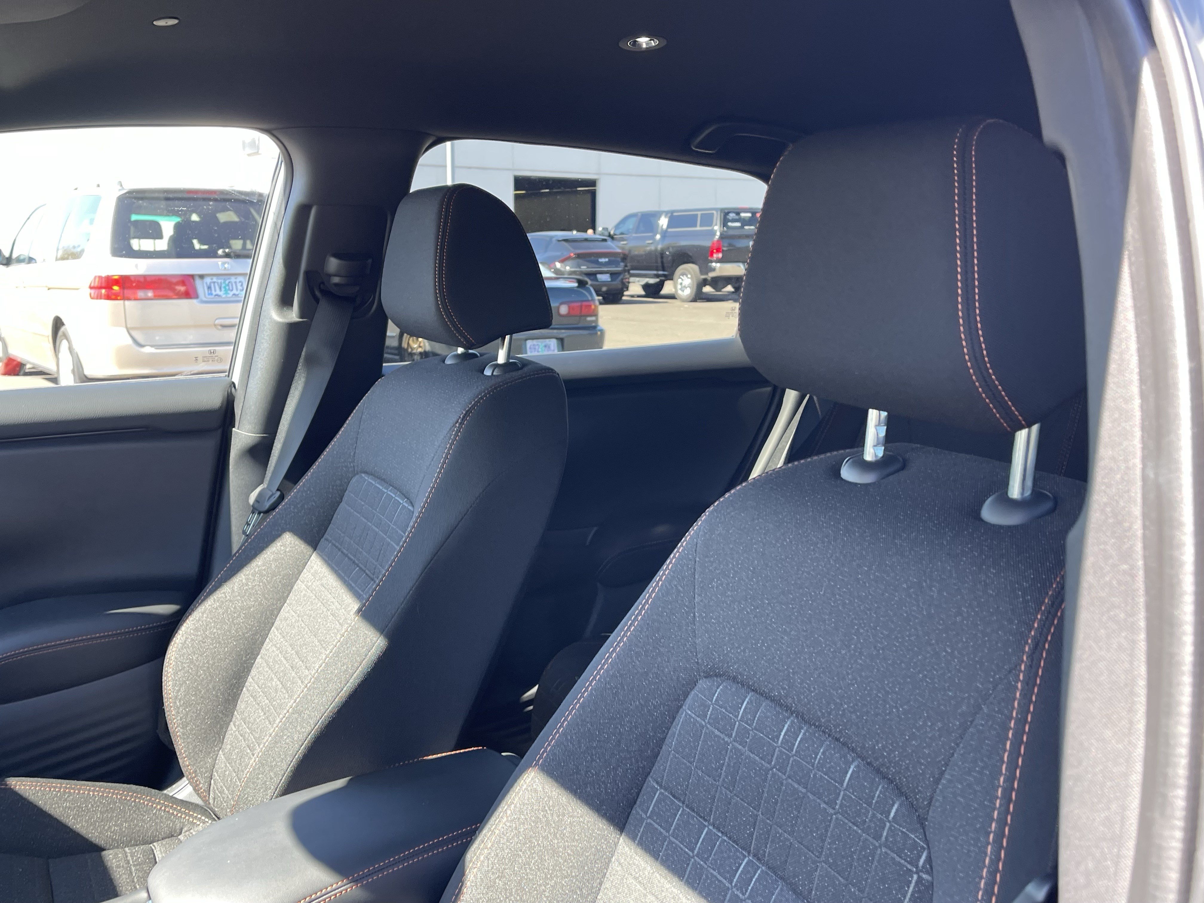 Used 2025 Honda HR-V Sport image 18
