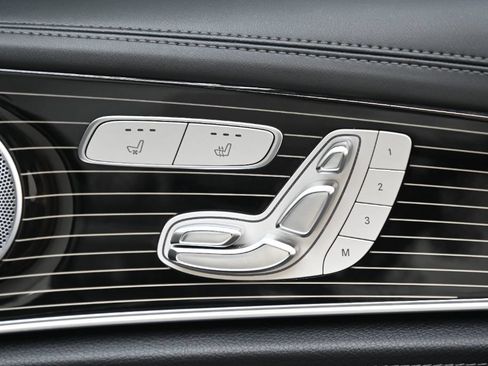 Used 2019 Mercedes-Benz E 63 AMG S image 23
