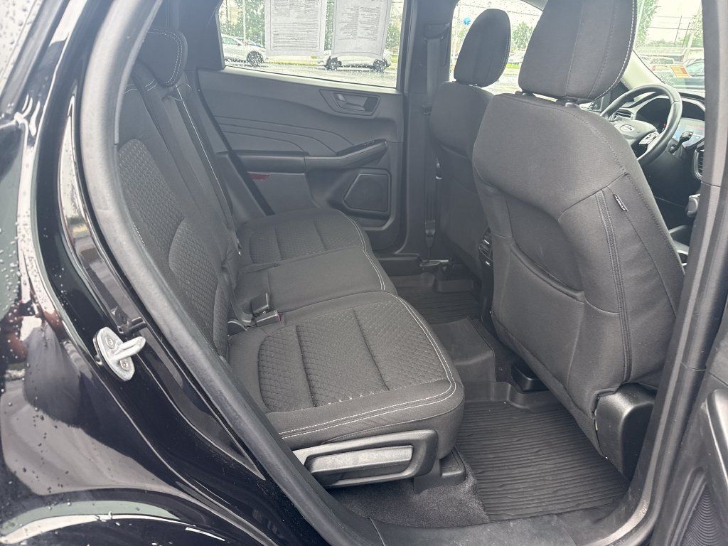 Used 2023 Ford Escape Active AWD/4WD image 20