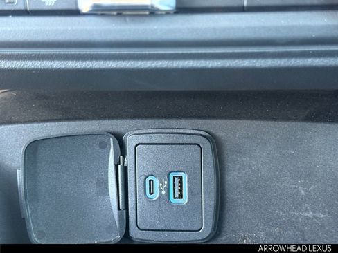 Used 2022 Ford Bronco Badlands image 22