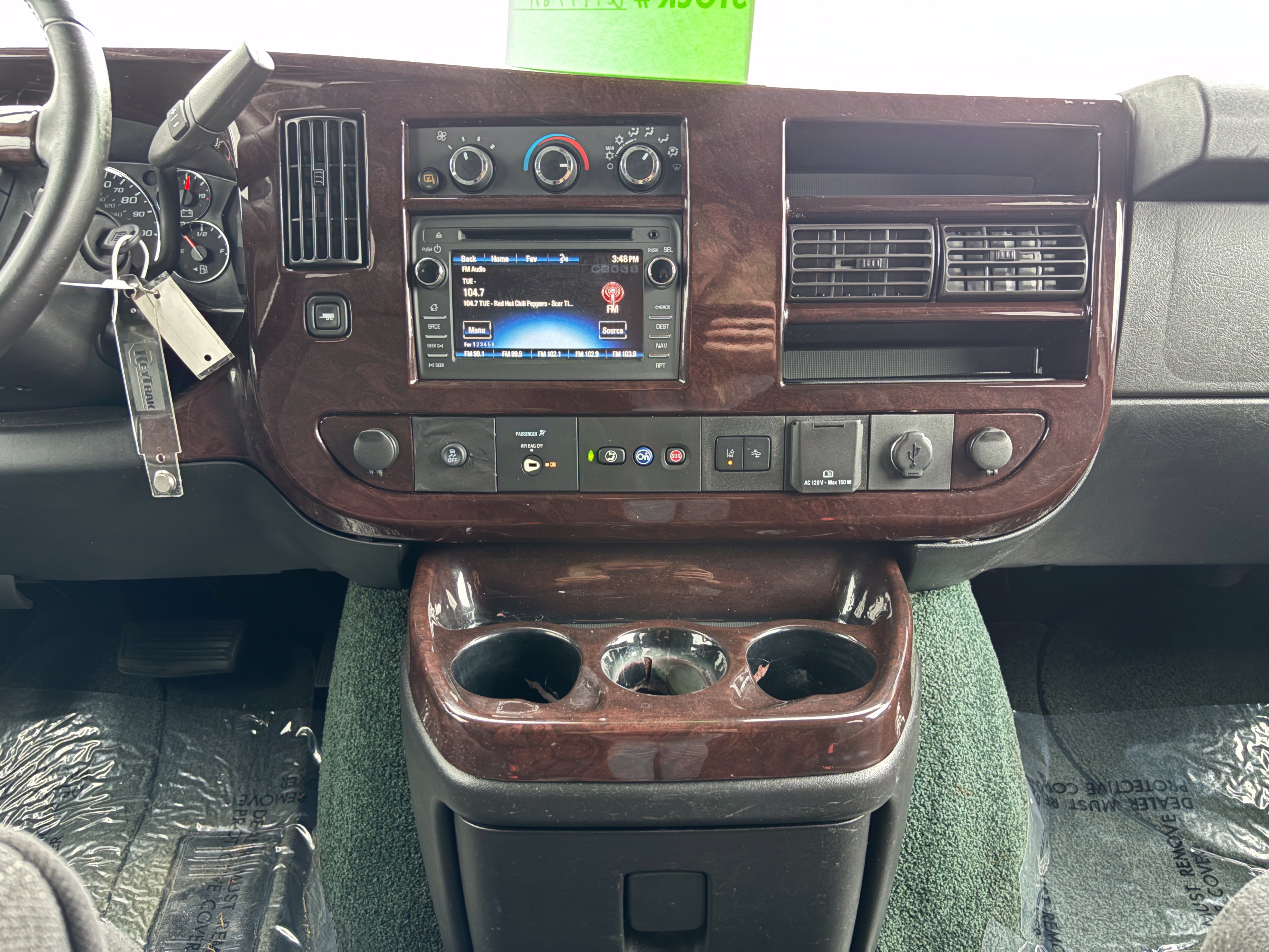 Used 2019 Chevrolet Express 2500 w/ Enhanced Convenience Package RWD image 25