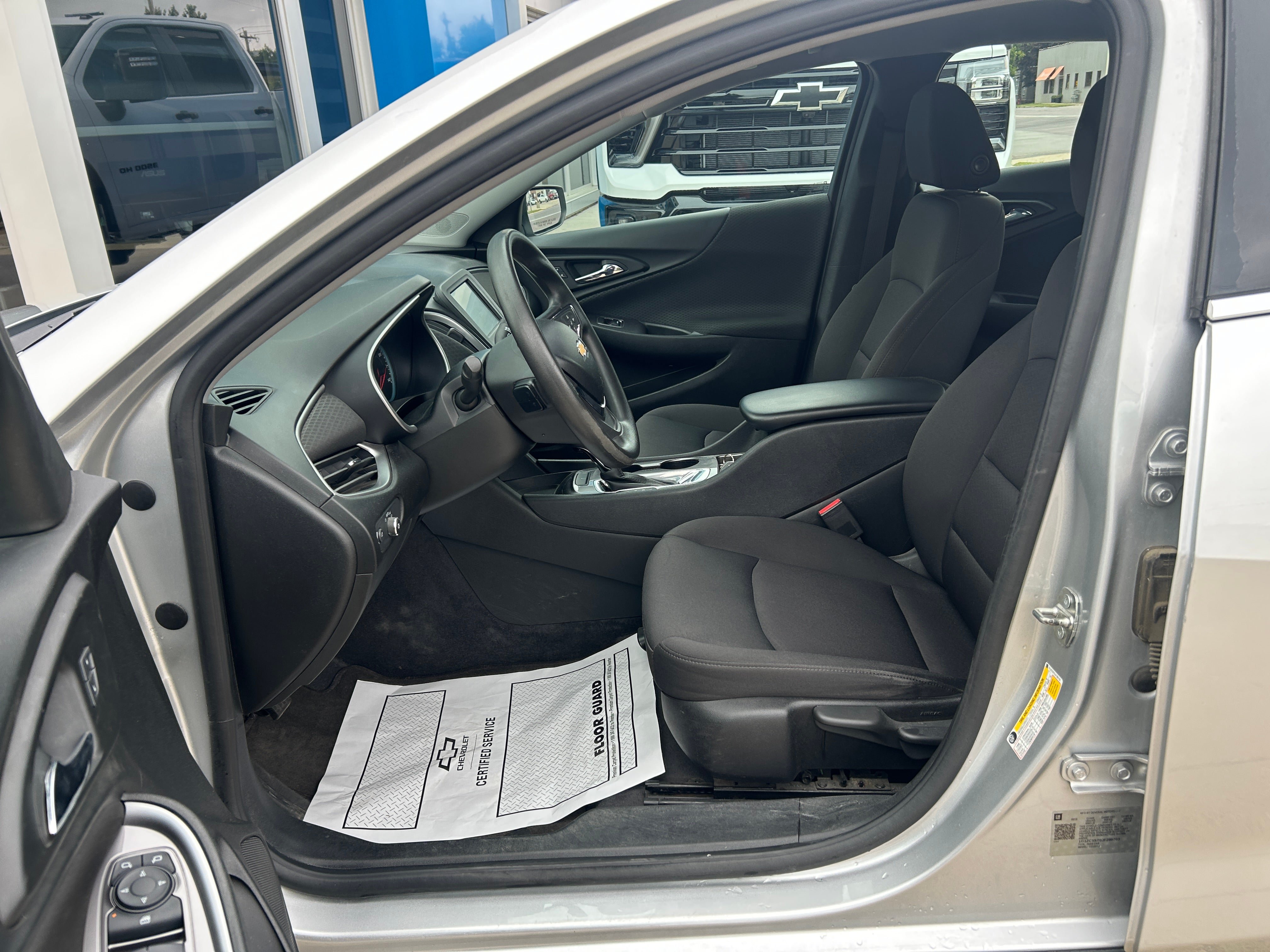 Used 2018 Chevrolet Malibu LS FWD image 15