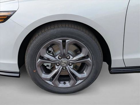 New 2026 Honda Accord EX-L image 10