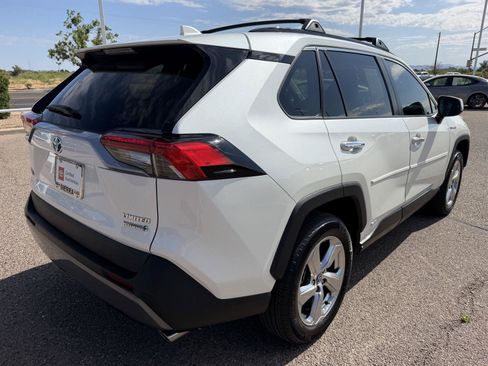 Used 2021 Toyota RAV4 Limited AWD/4WD image 6
