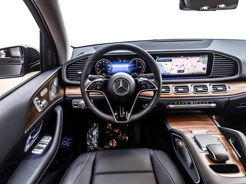 Used 2026 Mercedes-Benz GLE 450e GLE 450e 4MATIC SUV image 5