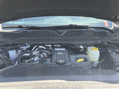 New 2026 RAM 3500 Tradesman AWD/4WD image 28