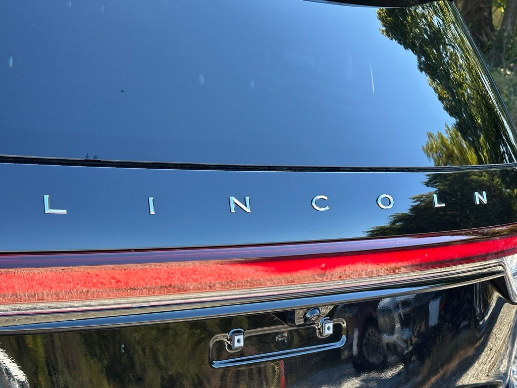 New 2027 Lincoln Aviator Reserve w/ Luxury Package AWD/4WD image 29