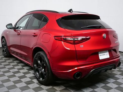 Used 2023 Alfa Romeo Stelvio Veloce image 28