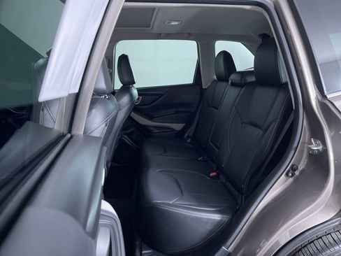 Used 2023 Subaru Forester Limited image 22