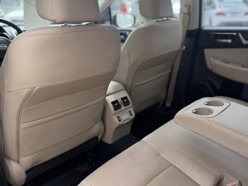 Used 2019 Subaru Legacy 3.6R Limited AWD/4WD image 18