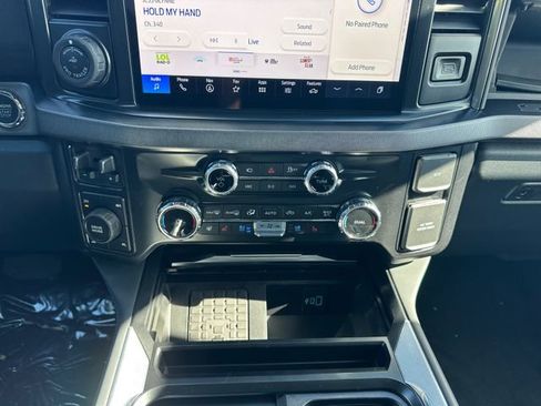 New 2026 Ford F250 Platinum w/ FX4 Off-Road Package image 24