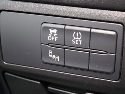 Used 2016 MAZDA MAZDA6 Touring image 11