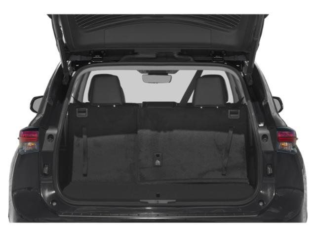 Used 2023 Toyota Highlander XLE FWD image 11