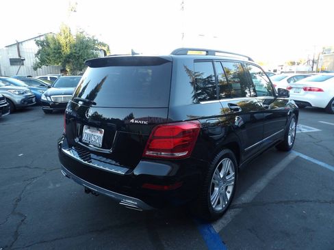 Used 2013 Mercedes-Benz GLK 350 4MATIC image 3