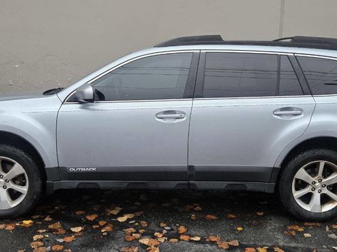 Used 2013 Subaru Outback 2.5i Limited image 8