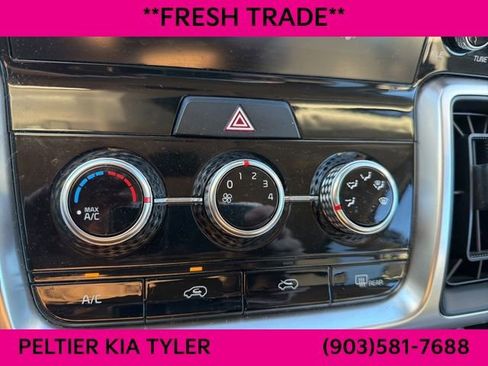 Used 2021 Kia Sorento LX image 20