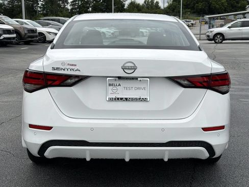 Certified 2025 Nissan Sentra S FWD image 5