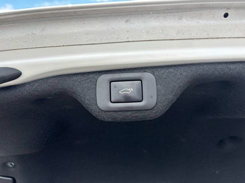 Used 2023 Lexus ES 350 w/ Premium Package FWD image 19