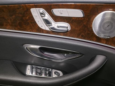 Used 2021 Mercedes-Benz E 350 4MATIC Sedan image 45