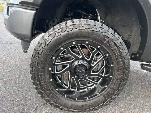 Used 2022 Ford F150 XLT w/ Equipment Group 302A High AWD/4WD image 40