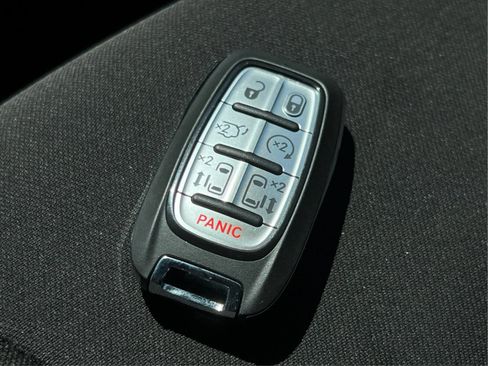 Used 2023 Chrysler Voyager LX FWD image 41