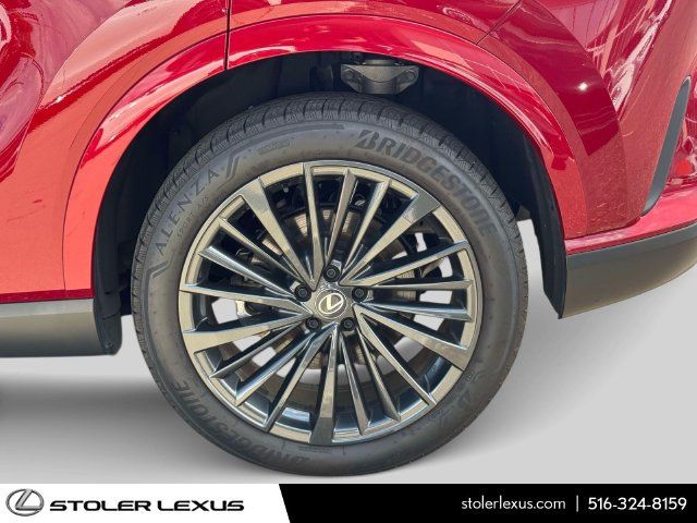 Certified 2025 Lexus RX 350 Premium AWD/4WD image 11