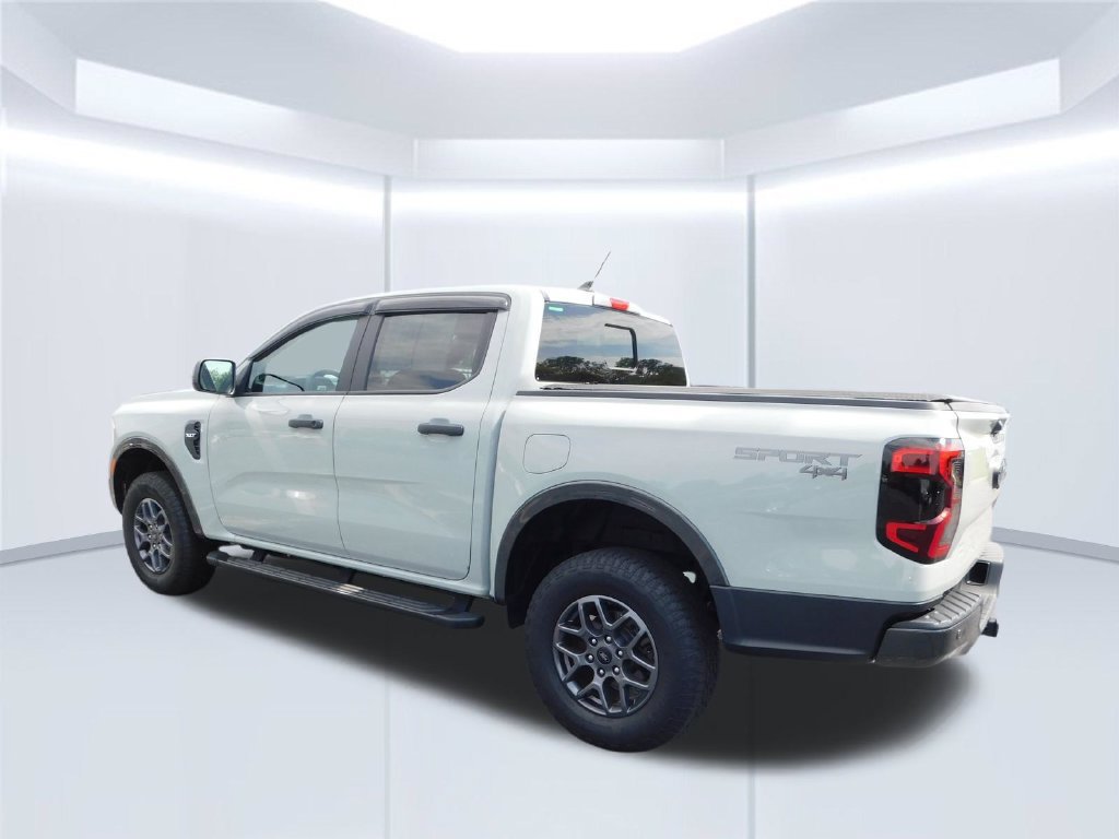 Used 2024 Ford Ranger XLT w/ Equipment Group 301A High AWD/4WD image 9