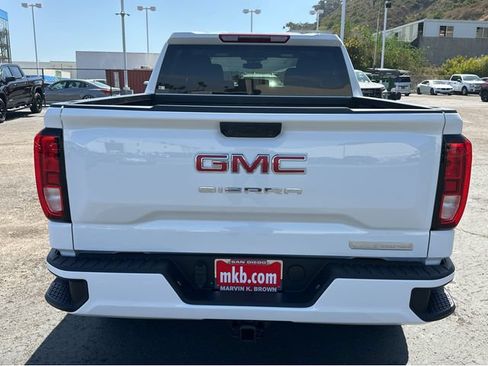 New 2026 GMC Sierra 1500 Elevation w/ Elevation Select Package AWD/4WD image 12