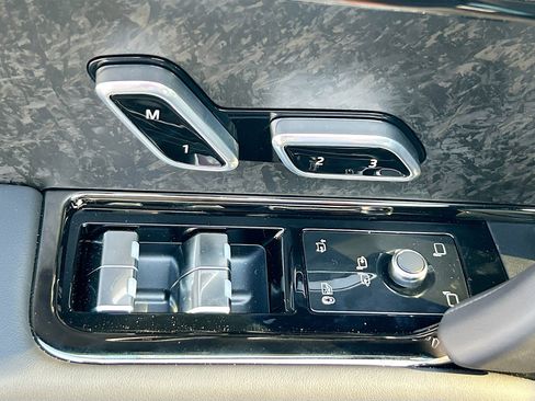 New 2025 Land Rover Range Rover Sport Dynamic SE image 19