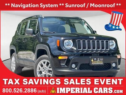 Used 2023 Jeep Renegade Latitude w/ Sun/Sound Group