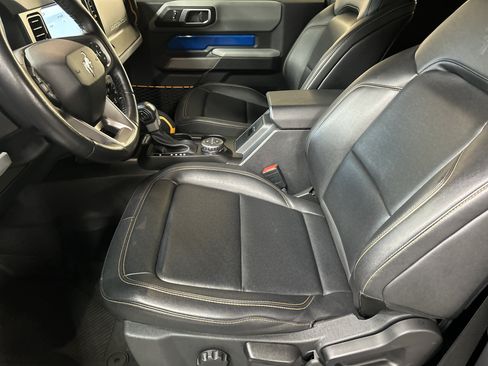 Used 2022 Ford Bronco Badlands AWD/4WD image 16