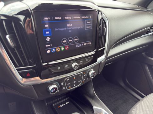 Used 2023 Chevrolet Traverse LT w/ Rear Camera Mirror Package AWD/4WD image 22