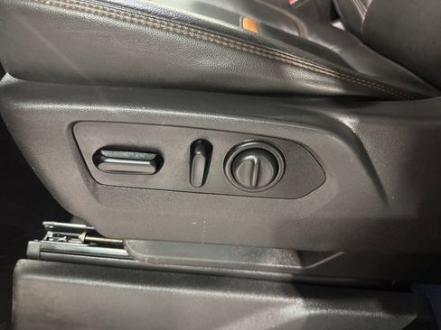 Used 2021 GMC Sierra 1500 AT4 w/ AT4 Premium Package AWD/4WD image 19