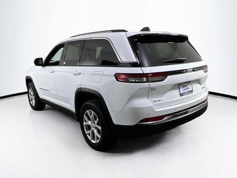 Used 2022 Jeep Grand Cherokee Limited AWD/4WD image 7