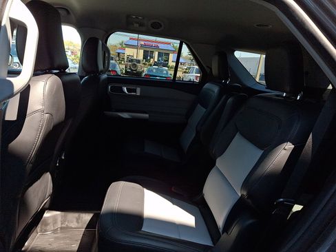 Certified 2023 Ford Explorer XLT w/ Equipment Group 202A image 11