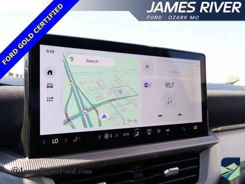 Certified 2025 Ford Explorer Active image 34