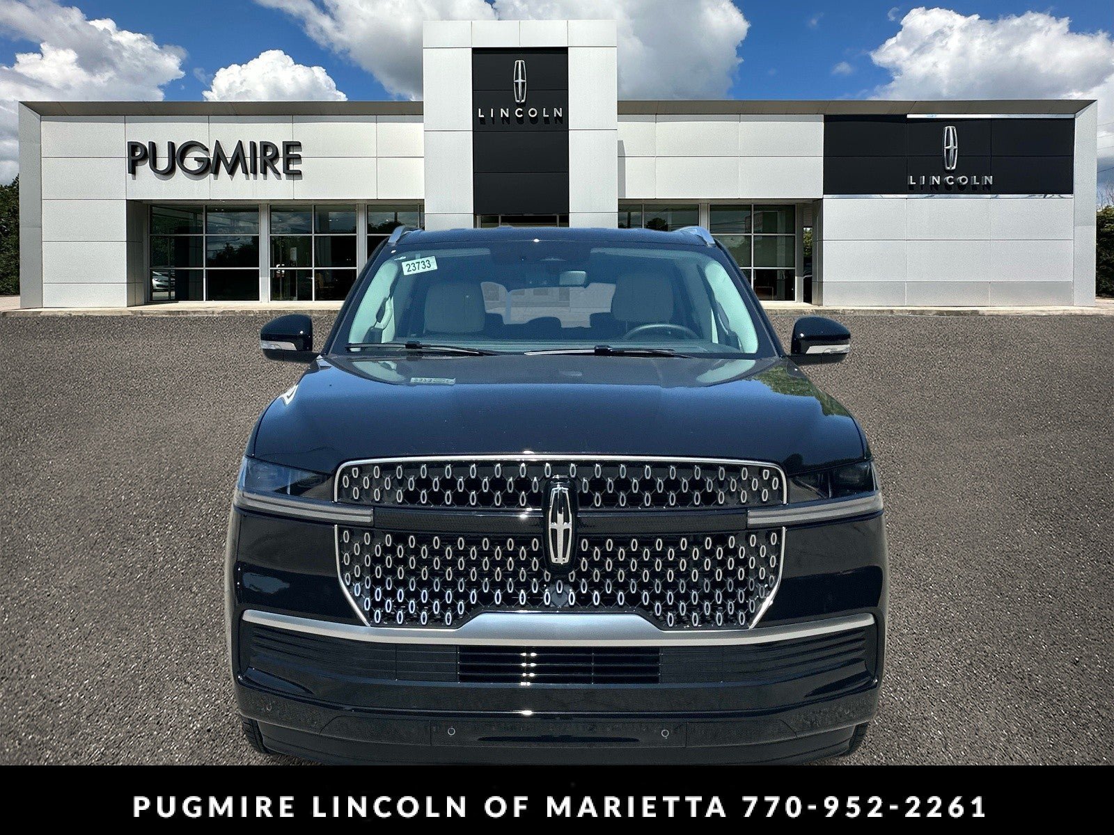 New 2026 Lincoln Navigator Premiere AWD/4WD image 2