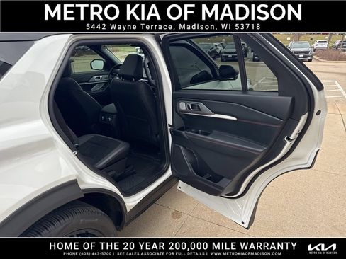 Used 2025 Ford Explorer ST w/ Sun And Sound Package AWD/4WD image 45