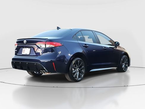 Certified 2024 Toyota Corolla SE FWD image 5