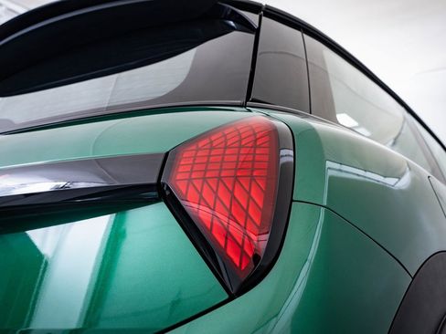 Certified 2025 MINI Cooper S image 8