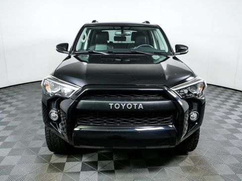 Used 2018 Toyota 4Runner SR5 Premium AWD/4WD image 28