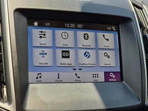 Used 2019 Ford Edge SEL w/ Equipment Group 201A FWD image 20