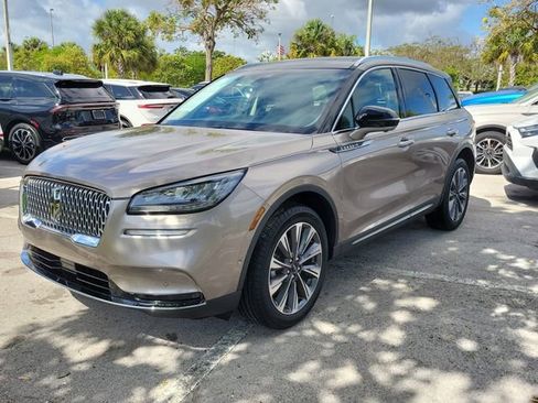 Certified 2020 Lincoln Corsair Reserve w/ Equipment Group 201A image 3