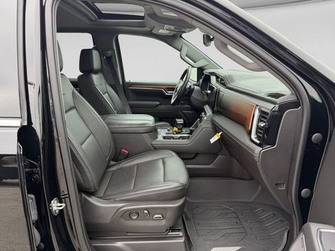 Used 2023 GMC Sierra 1500 Denali AWD/4WD image 14