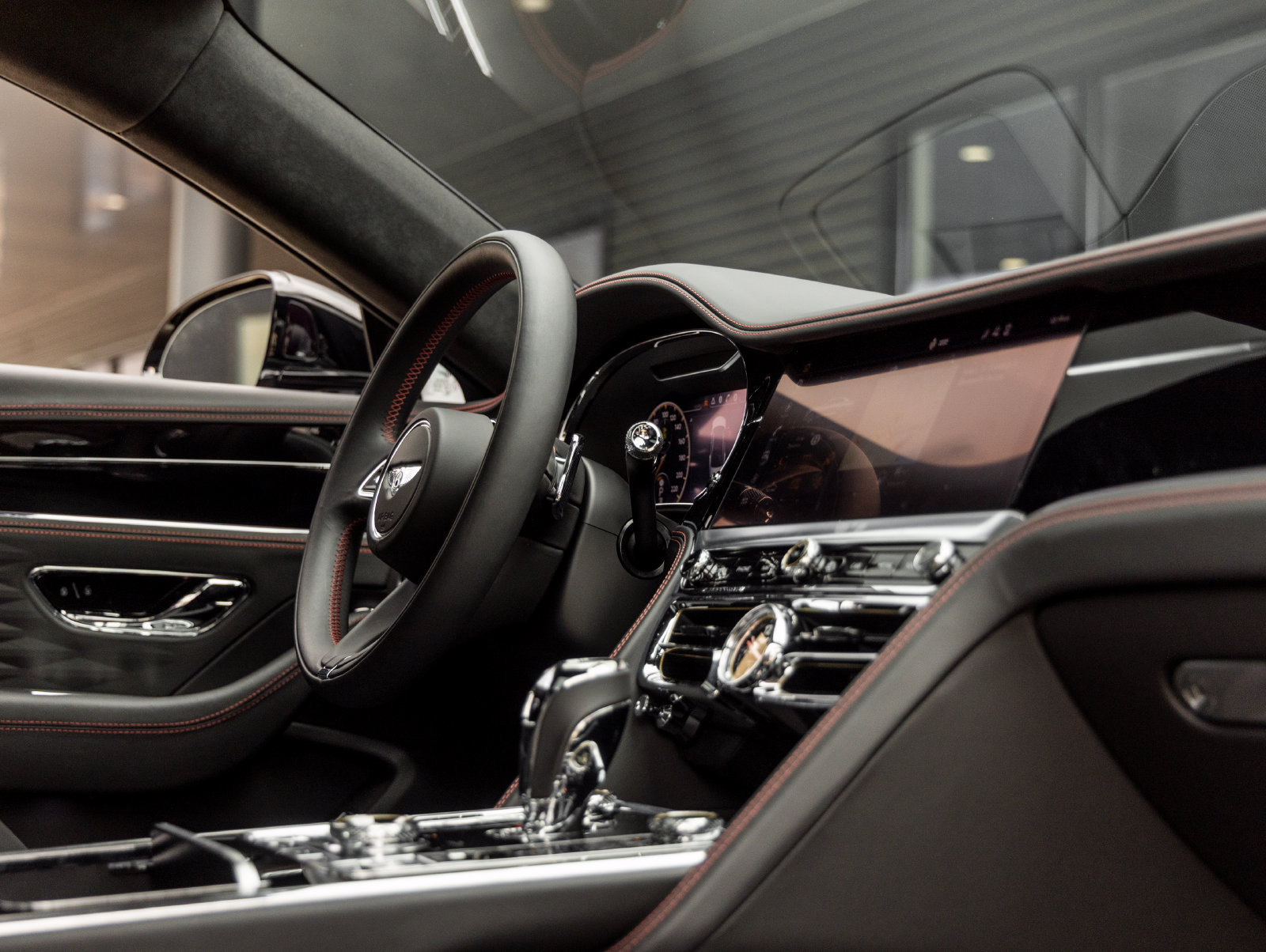 Used 2023 Bentley Flying Spur Azure AWD/4WD image 55
