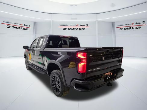 Used 2024 Chevrolet Silverado 1500 ZR2 AWD/4WD image 4