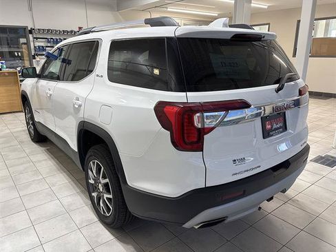 Used 2020 GMC Acadia SLE w/ Driver Convenience Package AWD/4WD image 2