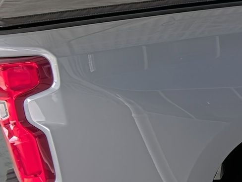 Used 2025 Chevrolet Silverado 1500 High Country w/ High Country Premium Package image 15