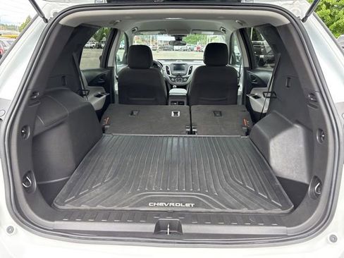 Used 2020 Chevrolet Equinox LS w/ LPO, Cargo Package AWD/4WD image 22