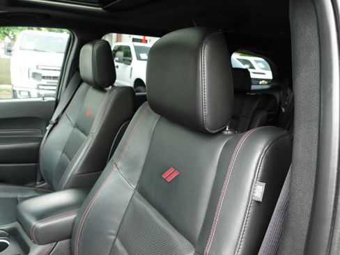 Used 2022 Dodge Durango R/T w/ Trailer Tow Group IV image 19